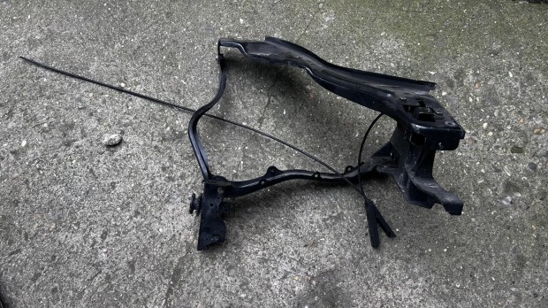 Jobb f�nysz keret A2126200291 elad�