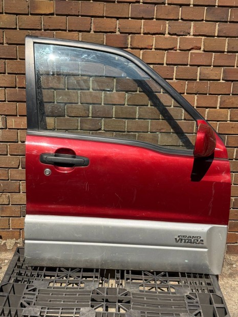 Jobb kormányos Suzuki Grand Vitara jobb első ajtó eladó