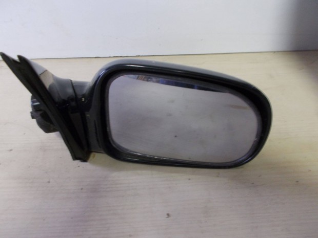 Jobb kls tkr : Suzuki Swift I. fekete fnyezett bontott hibtlan