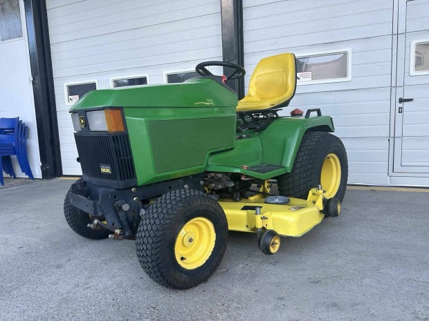 John Deere 455 Diesel Fnyr traktor Fnyrtraktor Kertitraktor