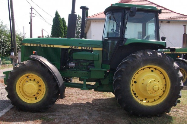 John Deere 4650 - es traktor elad!