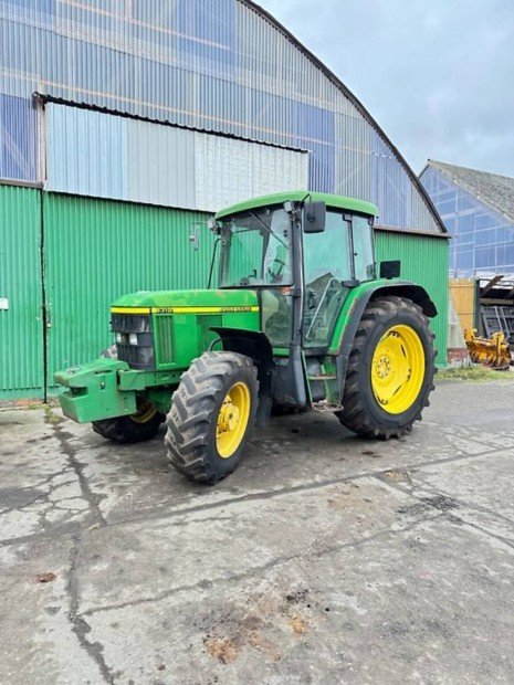 John Deere 6310 traktor 