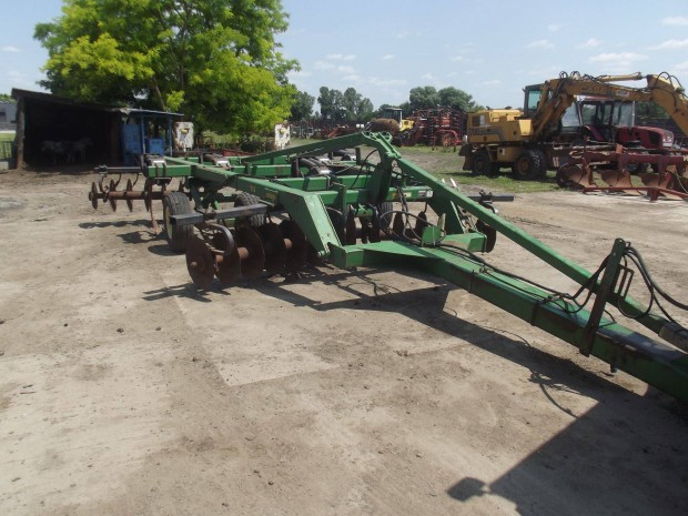 John Deere Disc Ripper 4 mter munkaszlessggel elad
