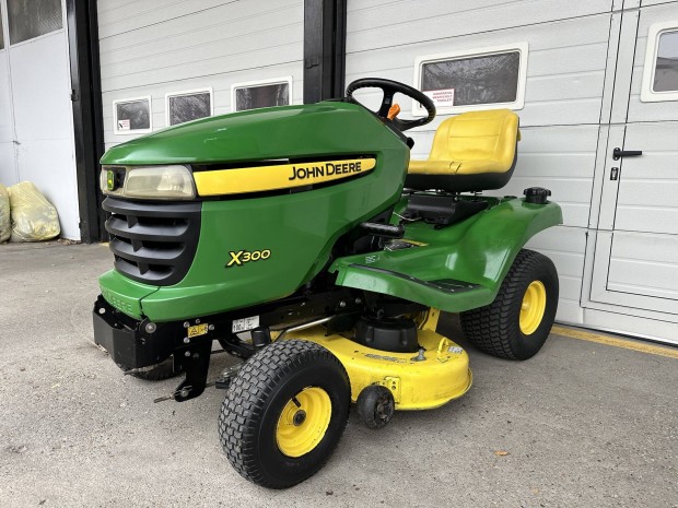 John Deere V2 17HP Kawasaki Fnyr traktor Fnyrtraktor