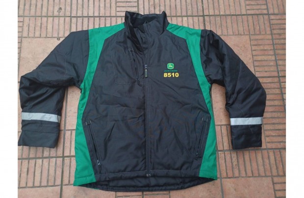 John Deere bélelt kabát L XL