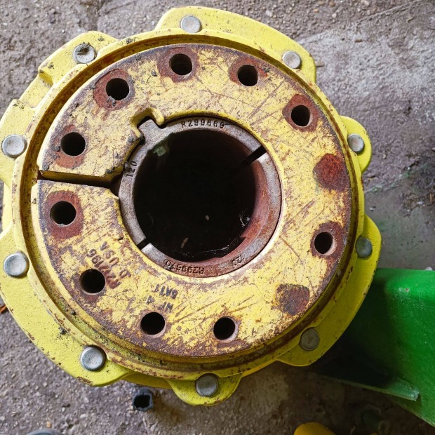 John Deere kerék agy pár