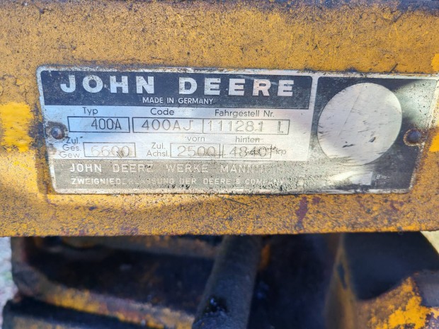 John Deere kombinlt rakod 