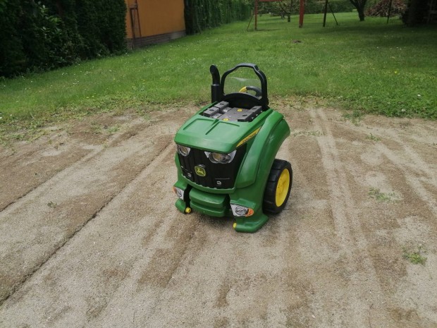 John Deere motorszerelo eladó.