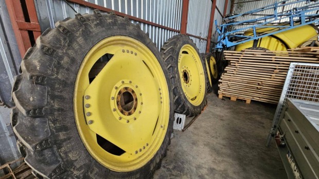 John Deere mvelkerk garnitra
