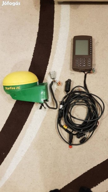 John Deere sorvezető (ITC antenna + monitor)
