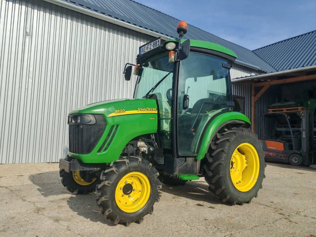 John deere 3520 HST kommunlis traktor diesel kubota