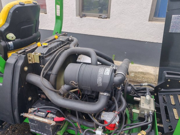 John deere 8800 Ipari fűnyíró 41le diesel kubota