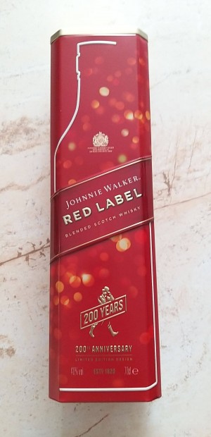 Johnnie Walker 200 ves vforduls fm dszdoboz