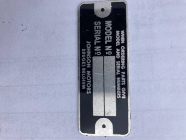 Johnson csónakmotor adattábla