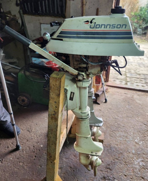 Johnson cs�nakmotorok