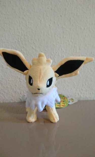 Jolteon Pokmon Pokemon plss 17cm j kszleten szmlval