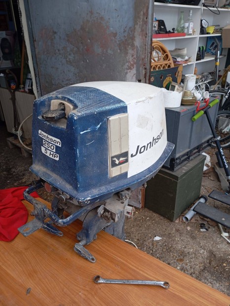 Jonhson haj�motor elad�,