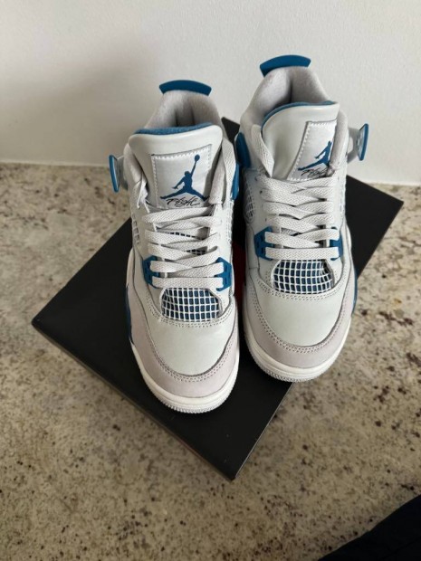 Jordan4 Military Blue 36