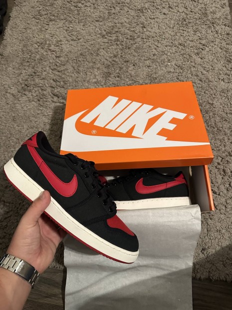 Jordan 1 low ajko