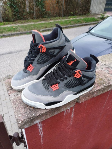 Jordan 4 Retro Infrared