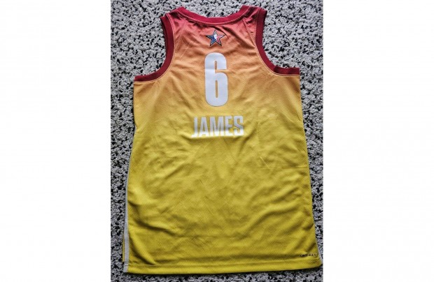 Jordan NBA mez Lebron James M s XL-es mretben. Hivatalos uj NBA All-