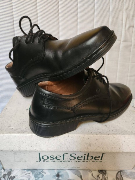 Josef Seibel férfi félcipő
