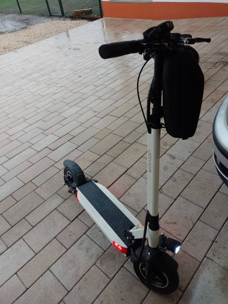 Joyor Y5S elektromos roller eladó
