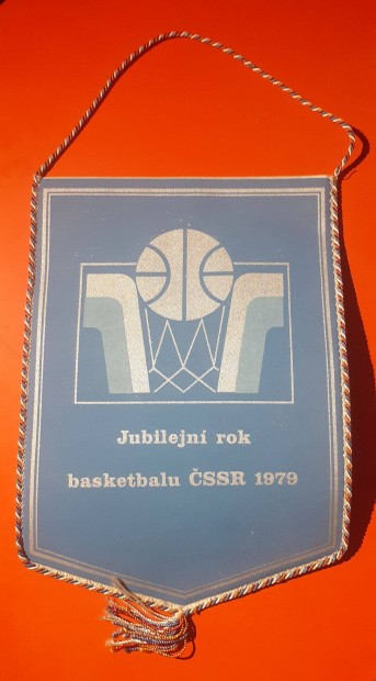 Jubilejn rok basketbalu CSSR Cseh zszl
