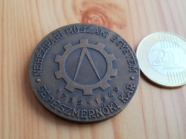 Jubileumi érem 1735-1949 Nehézipari M.E. Gépészmérnöki Kar