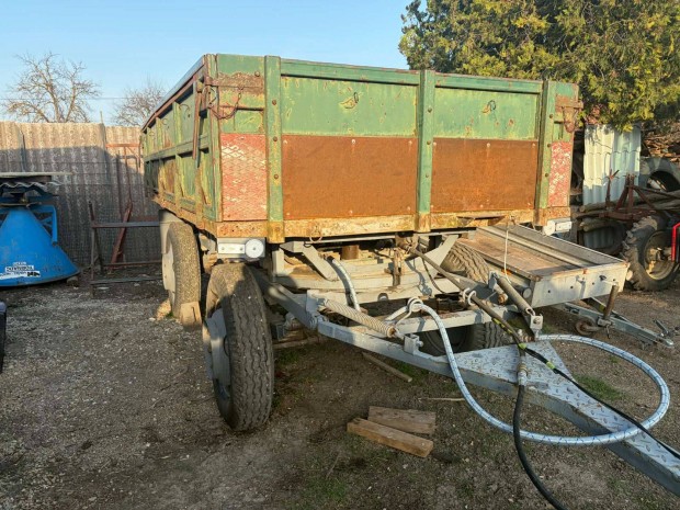 Jugoszl�v P�tkocsi