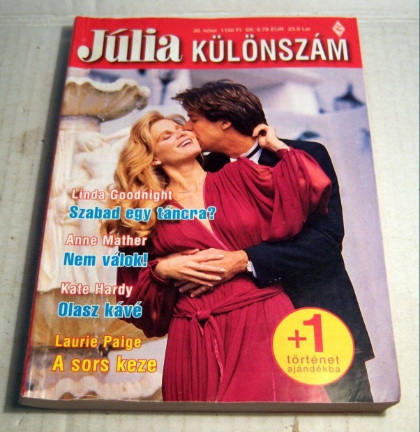 Jlia 39. Ktet Klnszm (2010) 4kp+tartalom