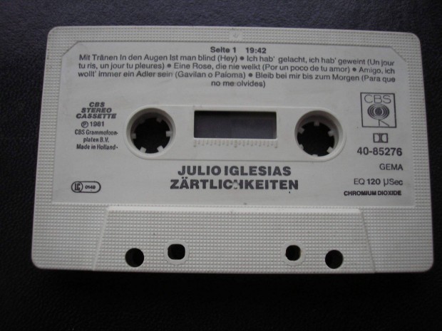 Julio Iglesias - Érzékenység ,1981 CBS , gyári műsoros kazetta