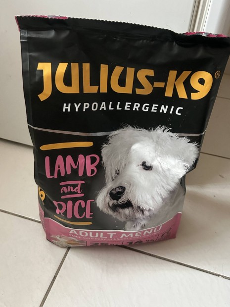 Julius K9 felntt kutyaeledel 3 kg