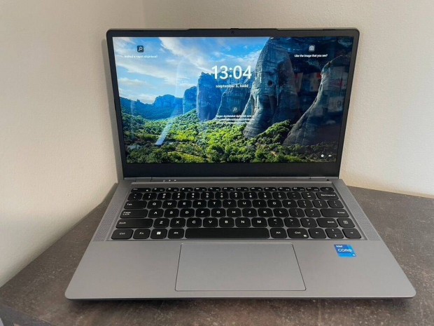 Jumper Ezbook X7 laptop i5 10. gen / j / Szmla / Garancia /