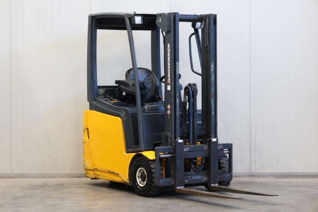 Jungheinrich EFG 213 1,3 tonns elektromos targonca