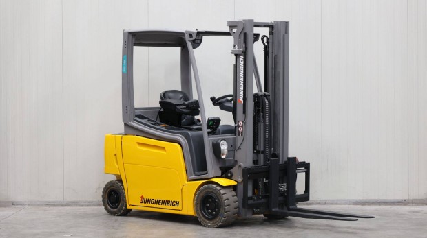 Jungheinrich EFG 318 1,8 tonn�s elektromos targonca