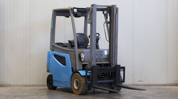 Jungheinrich EFG 425k 2,5 tonnás elektromos targonca