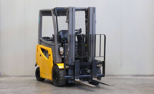 Jungheinrich EFG 425ks 2,5 tonn�s elektromos targonca