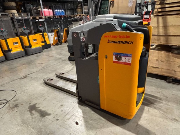 Jungheinrich Ejd120 ráülős elektromos raklapemelő targonca 166cm emel