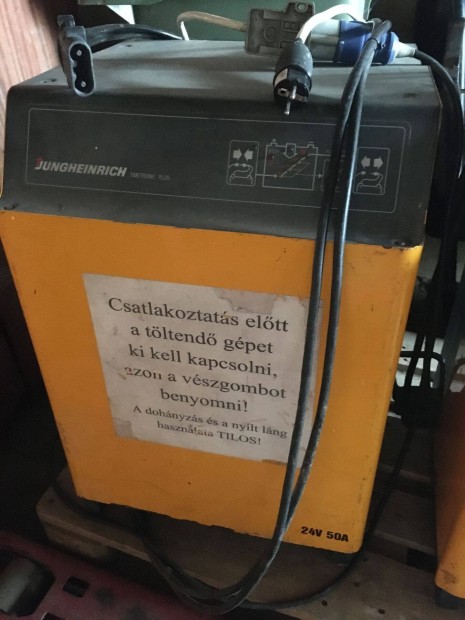 Jungheinrich Targonca Töltő