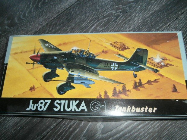 Junkers JU-87 G-1 " Stuka" 1:72 Fujimi makett