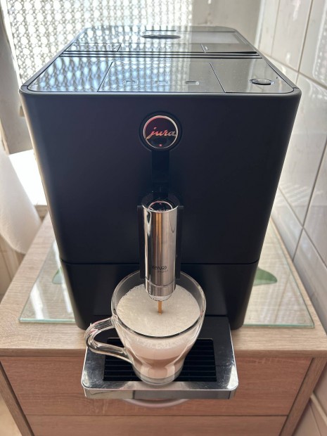 Jura Ena Micro1 automata darálós kávégép.