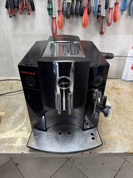 Jura Impressa C9 automata kávégép