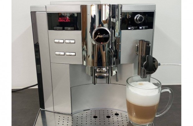 Jura Impressa Xs95 Ezst cappuccino fejjel