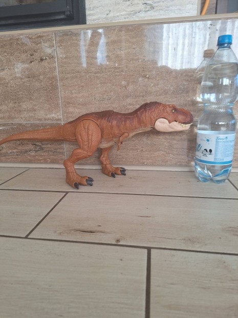 Jurassic World: Kolosszlis Tmad T-Rex 