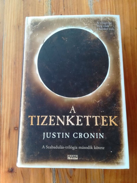 Justin Cronin: A tizenkettek