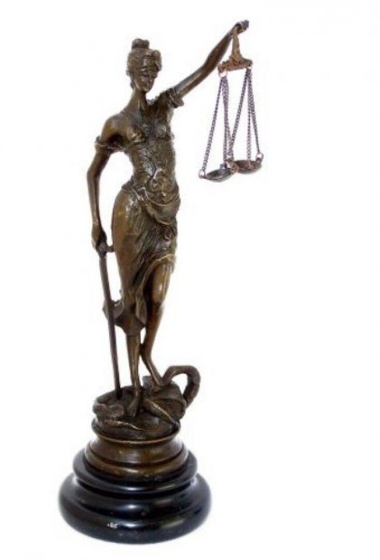 Justitia bronz szobor 23 cm (116)