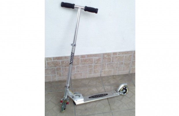 Juststart sszecsukhat alumnium roller, scooter