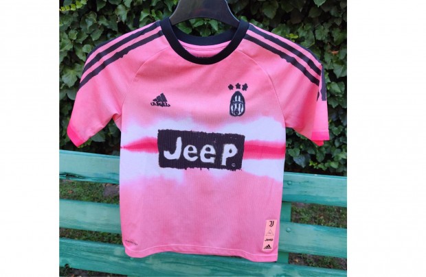 Juventus eredeti adidas Humanrace pink gyerek mez (152)