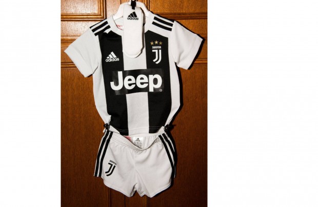 Juventus eredeti adidas baby szett (80, 86)